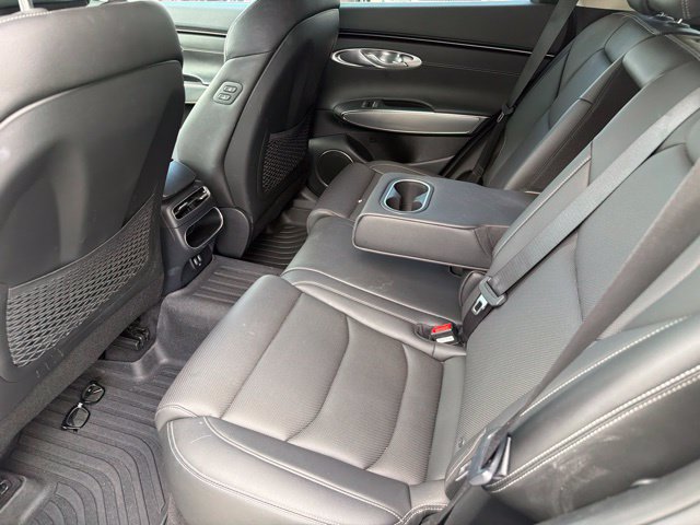 Used 2024 Genesis GV70 2.5T w/ Select Package AWD/4WD image 17