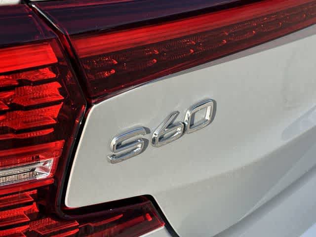 Used 2024 Volvo S60 B5 Core FWD image 12