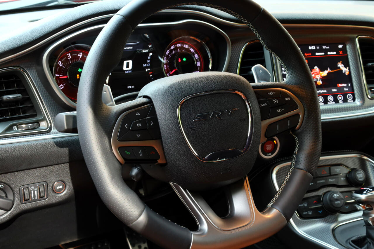 Used 2017 Dodge Challenger SRT Hellcat image 49