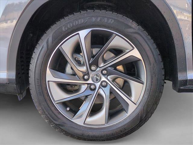 Used 2018 Lexus RX 350L Luxury w/ Accessory Package image 25