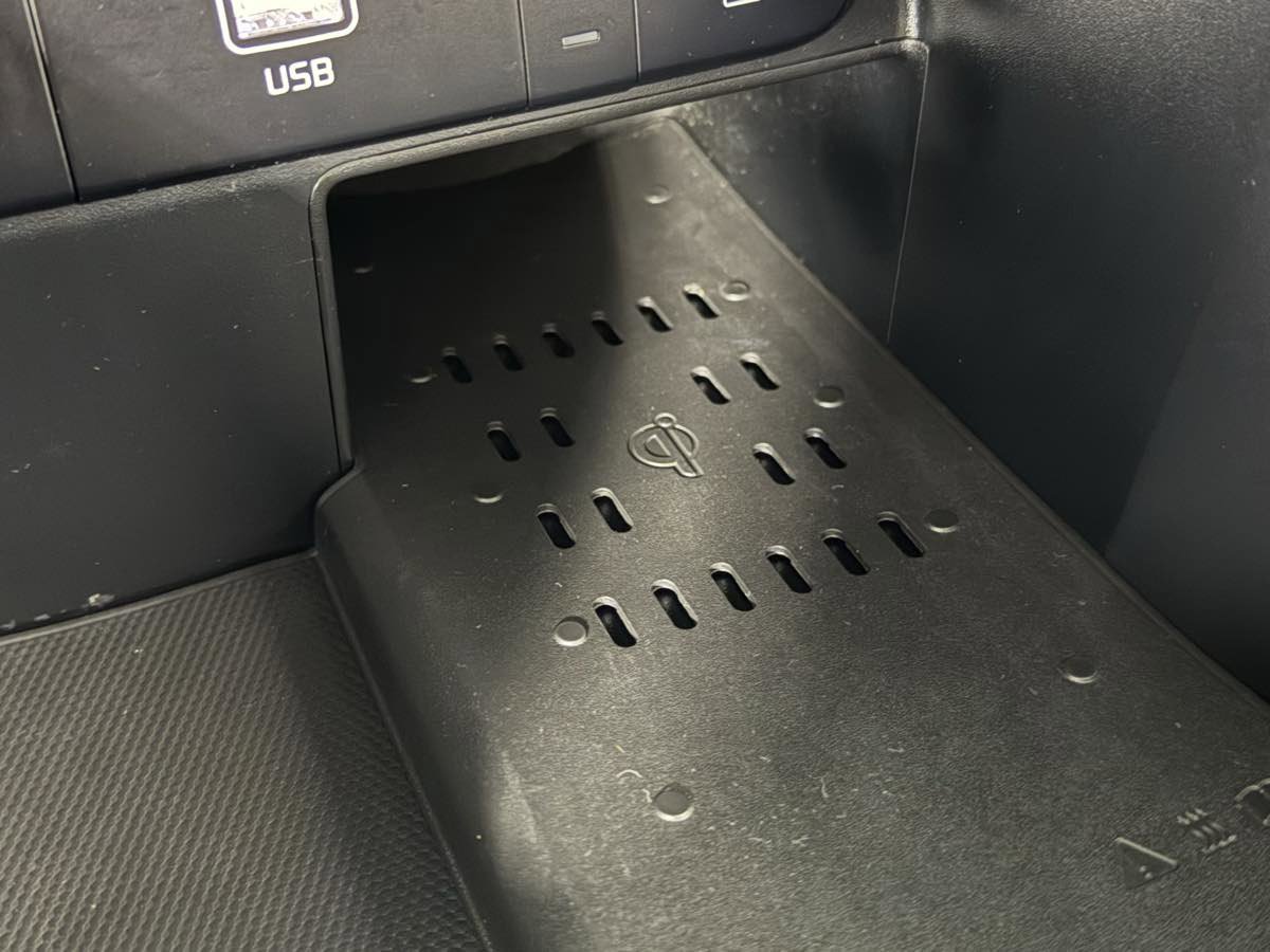 Used 2021 Kia Sorento EX image 25