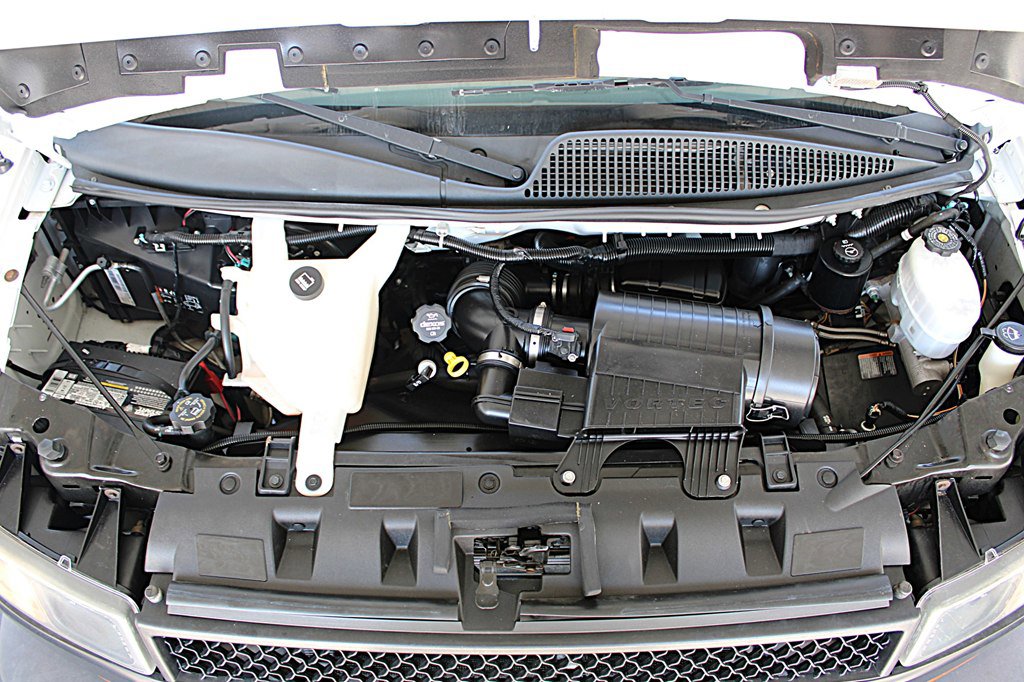 Used 2020 Chevrolet Express 3500 LS image 40