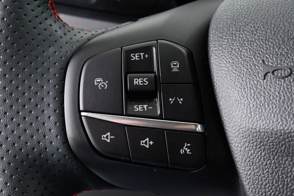 Used 2023 Ford Escape ST-Line w/ Tech Pack #1 image 32