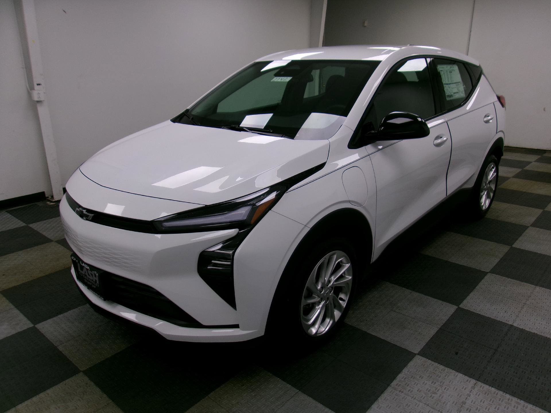 New 2027 Chevrolet Bolt LT w/ Comfort Package FWD image 1