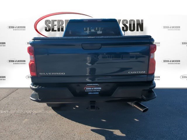 Used 2022 Chevrolet Silverado 2500 Custom w/ Custom Convenience Package image 7