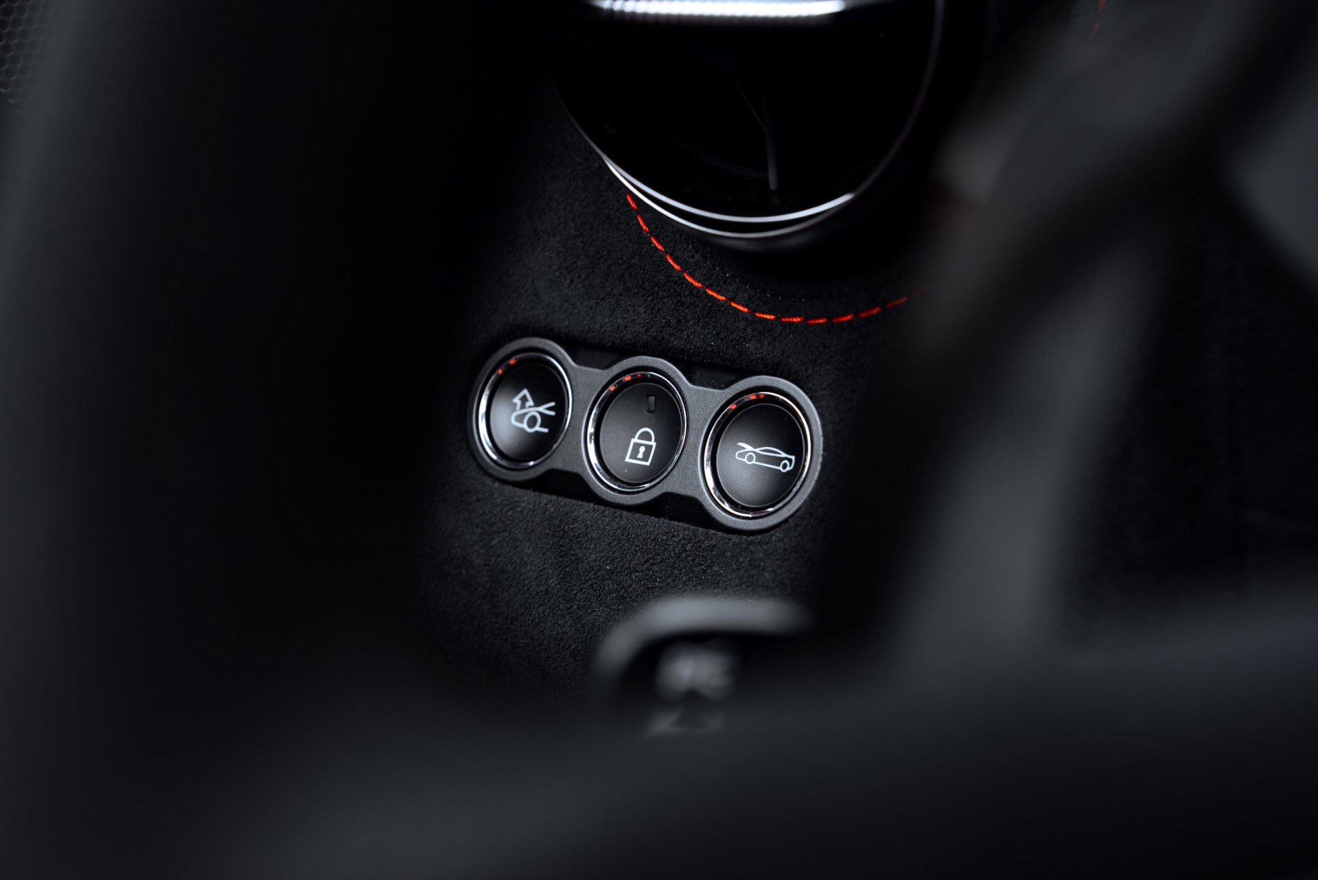 Used 2024 McLaren 750S Spider RWD image 58