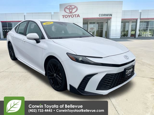 Used 2025 Toyota Camry SE