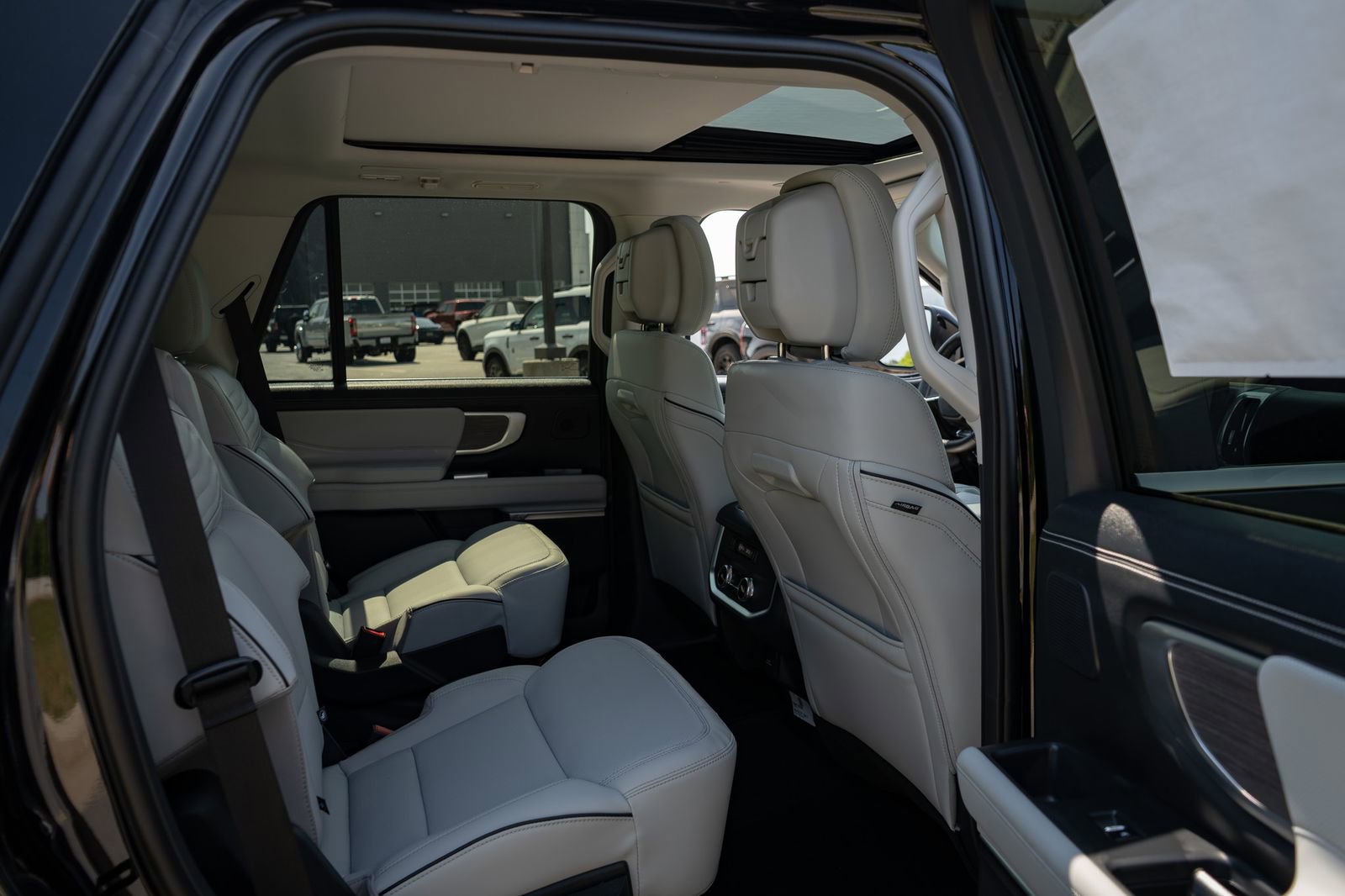 New 2026 Ford Expedition Platinum AWD/4WD image 39