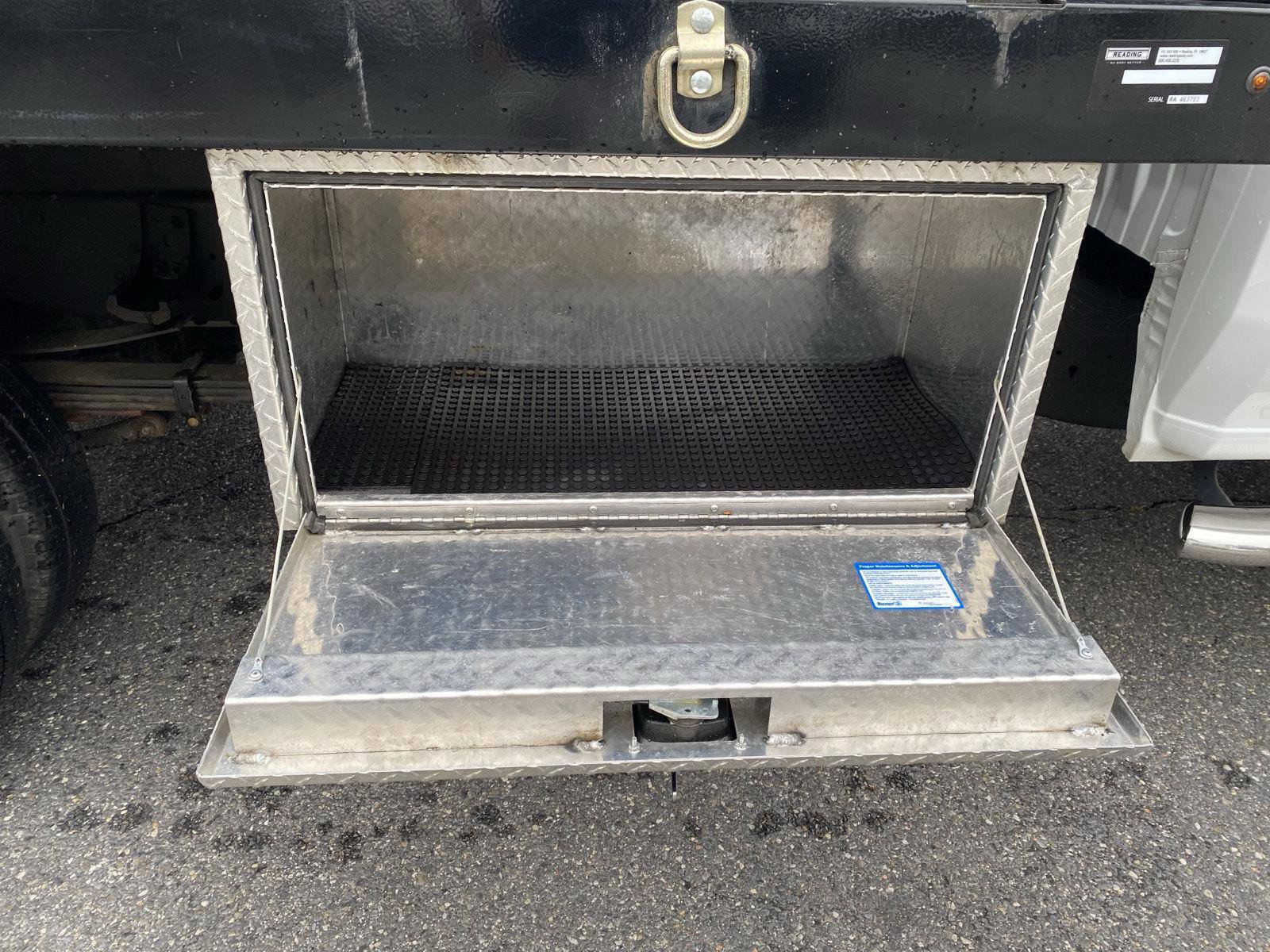 Used 2022 GMC Sierra 3500 Pro w/ Convenience Package image 18