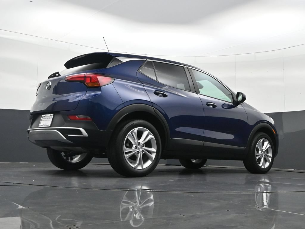 Used 2023 Buick Encore GX Preferred w/ Cold Weather Comfort Package AWD/4WD image 33