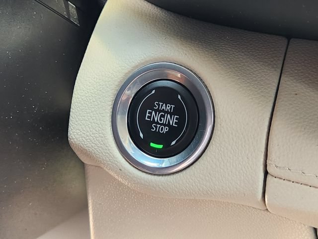 Used 2023 Buick Envision Avenir FWD image 20