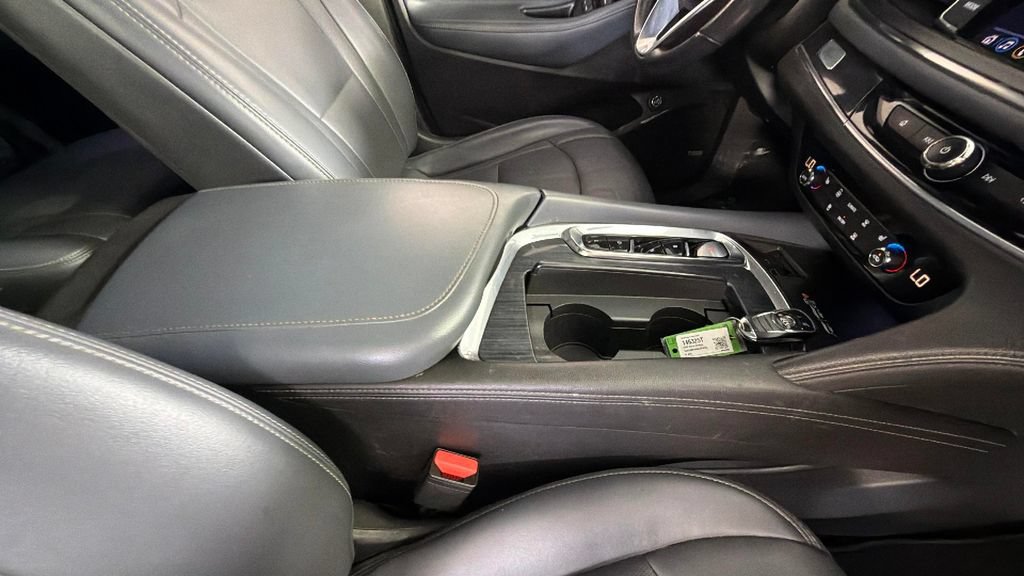 Certified 2022 Buick Enclave Essence w/ Experience Buick Package FWD image 38