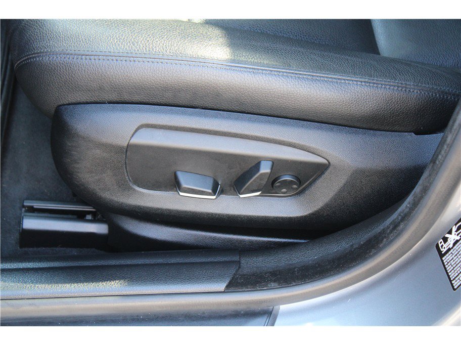 Used 2015 BMW 535i xDrive Sedan AWD/4WD image 7