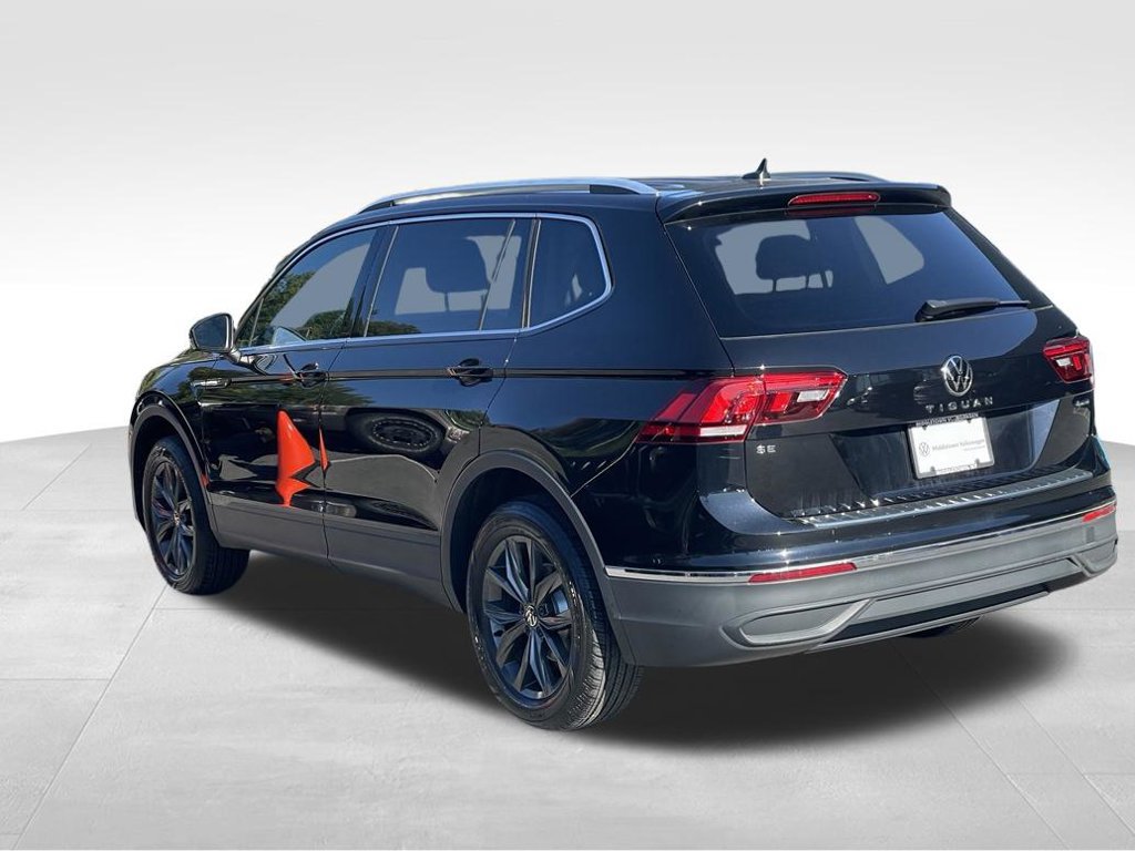 Used 2024 Volkswagen Tiguan SE AWD/4WD image 5