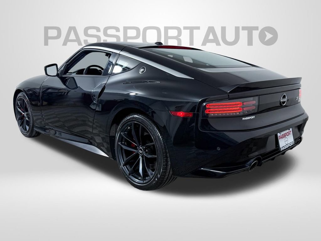 Certified 2024 Nissan Z Performance w/ Floor Mat Package image 5