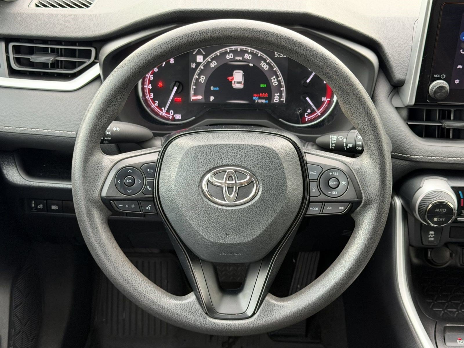 Used 2023 Toyota RAV4 XLE w/ Convenience Package FWD image 11