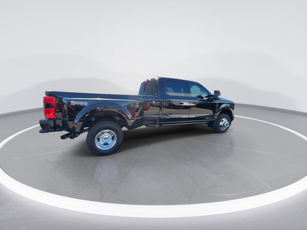 Used 2026 Ford F350 Platinum AWD/4WD image 8