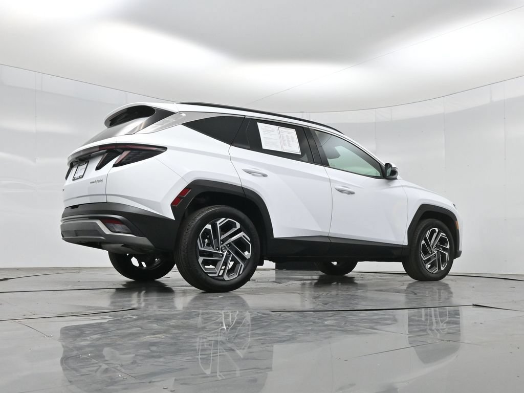 Used 2025 Hyundai Tucson Limited AWD/4WD image 55