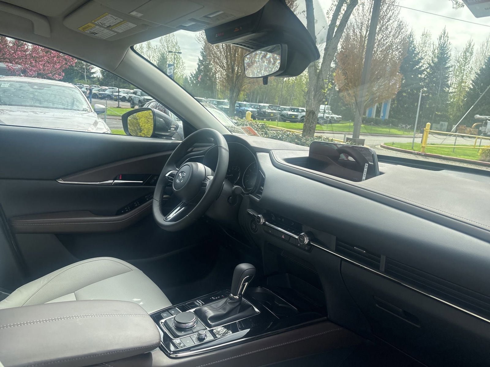 Used 2025 MAZDA CX-30 AWD 2.5 S w/ Premium Package image 18