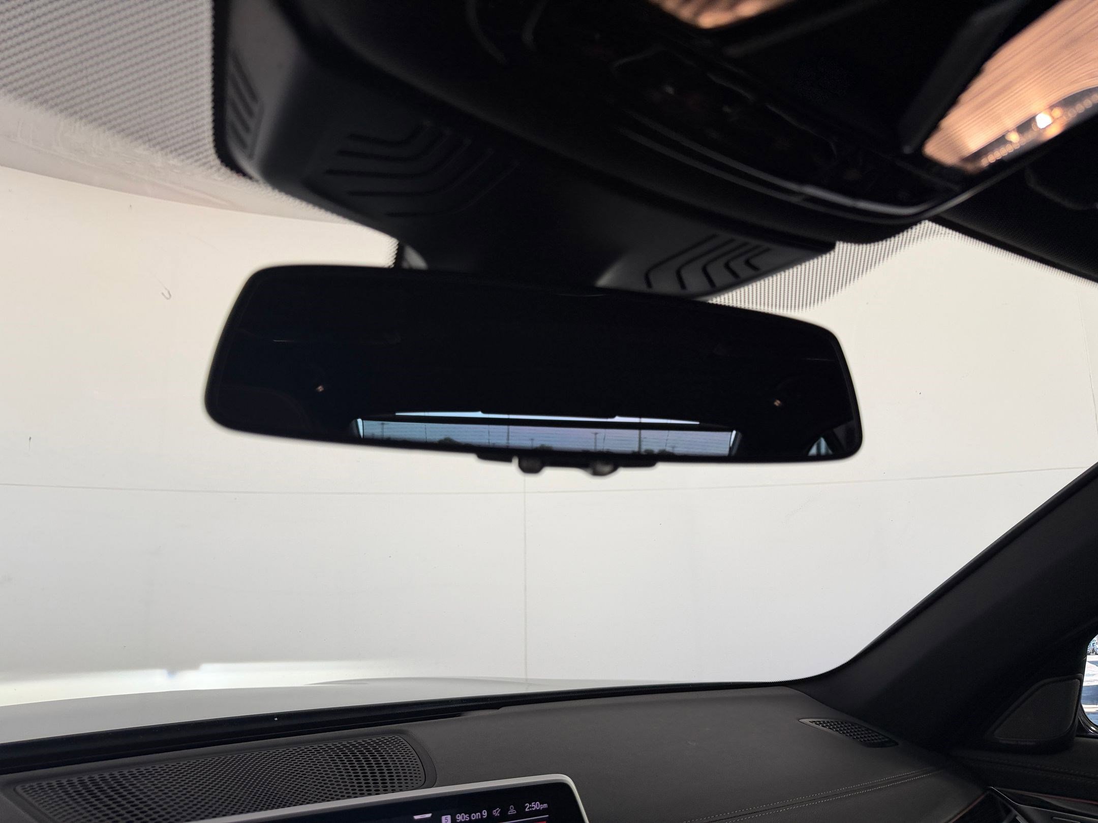 Used 2022 BMW 740i w/ M Sport Package RWD image 20