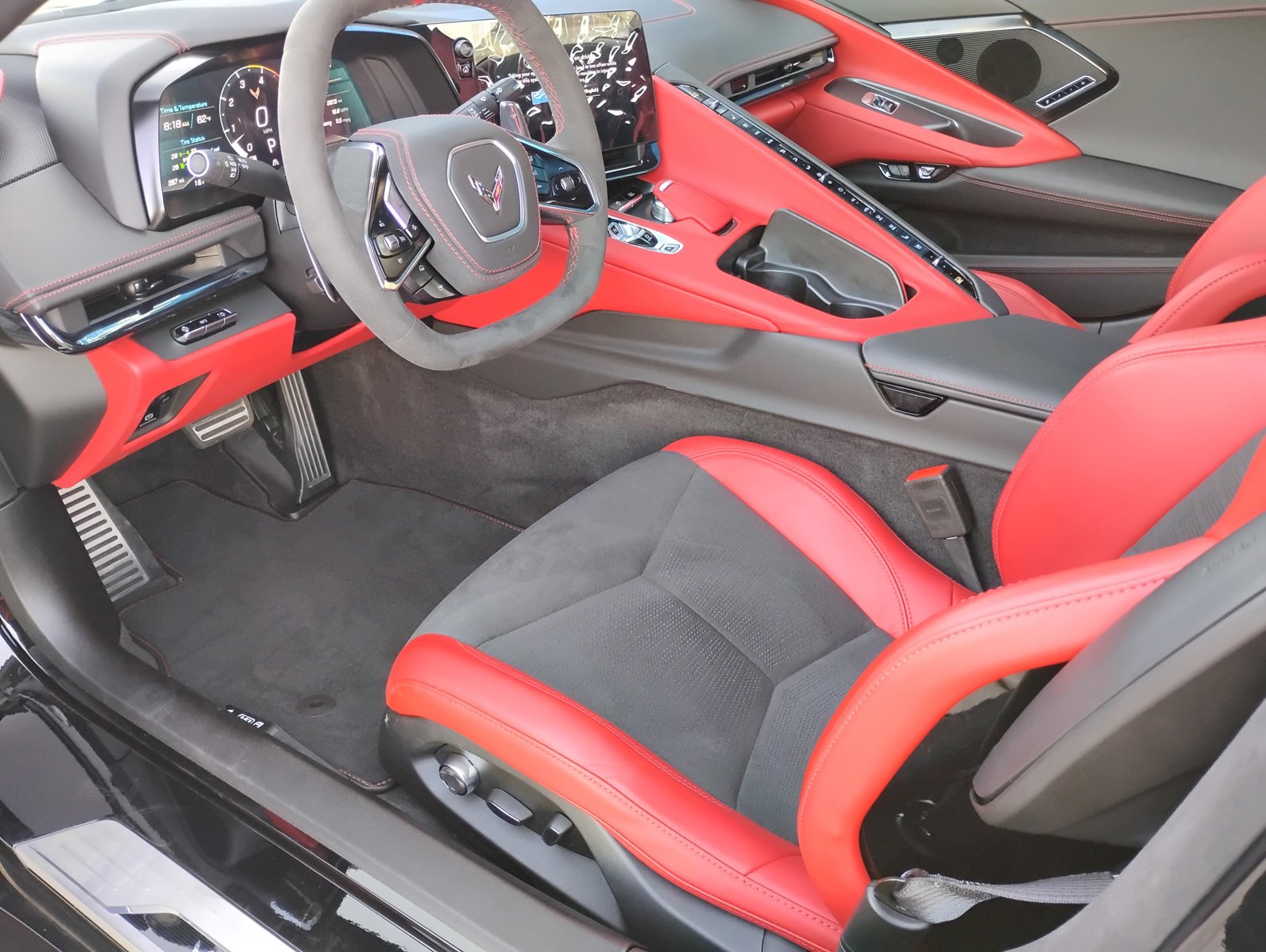 Used 2025 Chevrolet Corvette Stingray Premium Cpe w/ Z51 Performance Package image 6