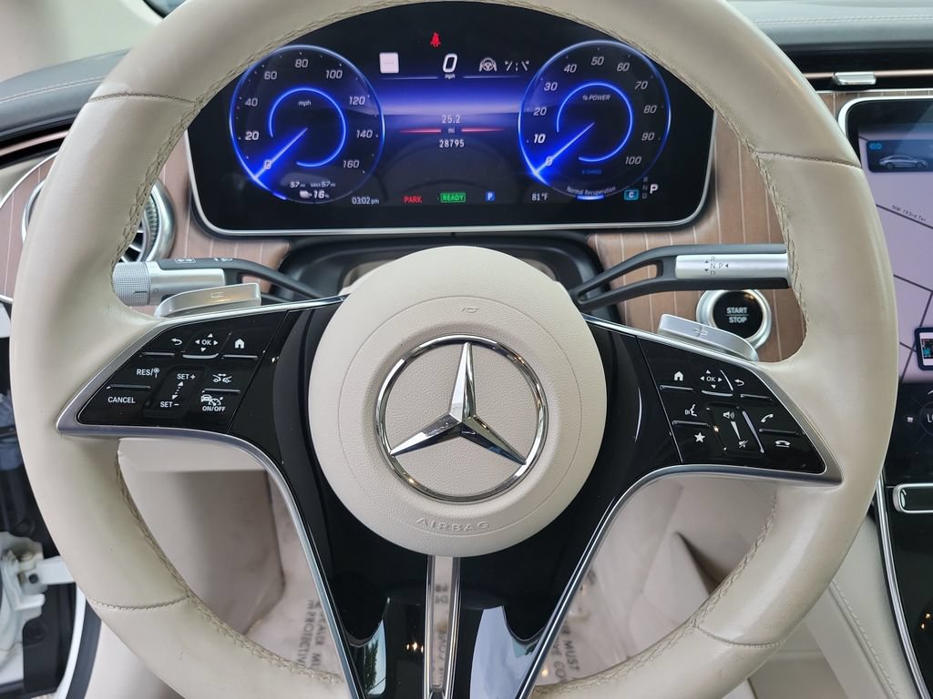 Used 2022 Mercedes-Benz EQS 450+ Sedan image 29