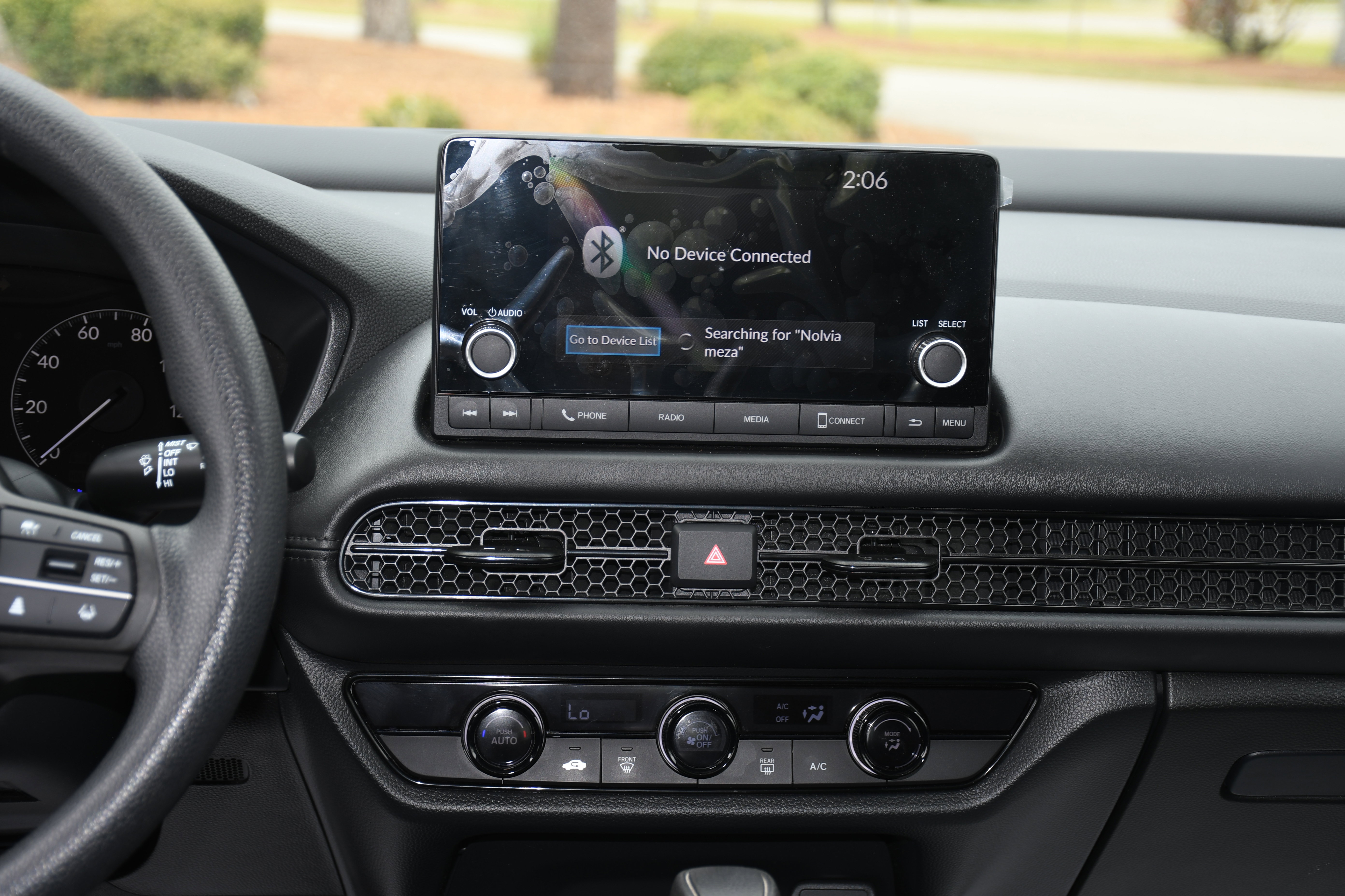 Used 2025 Honda HR-V LX image 15