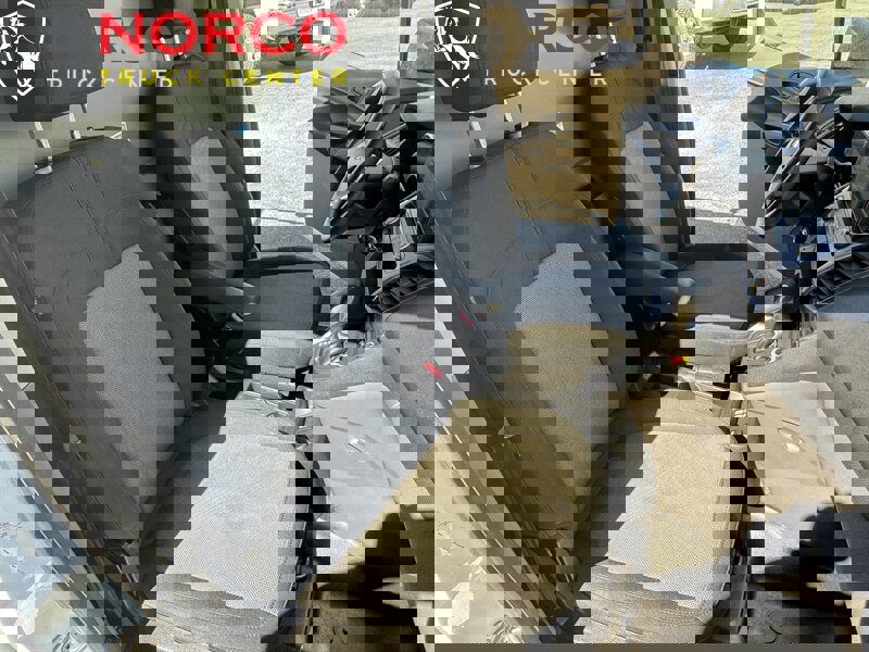 Used 2020 Ford Transit Connect XL image 23