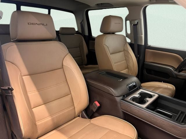 Used 2019 GMC Sierra 3500 Denali w/ Duramax Plus Package AWD/4WD image 12
