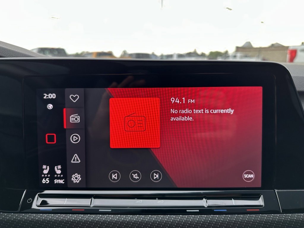 Used 2024 Volkswagen Golf R image 19