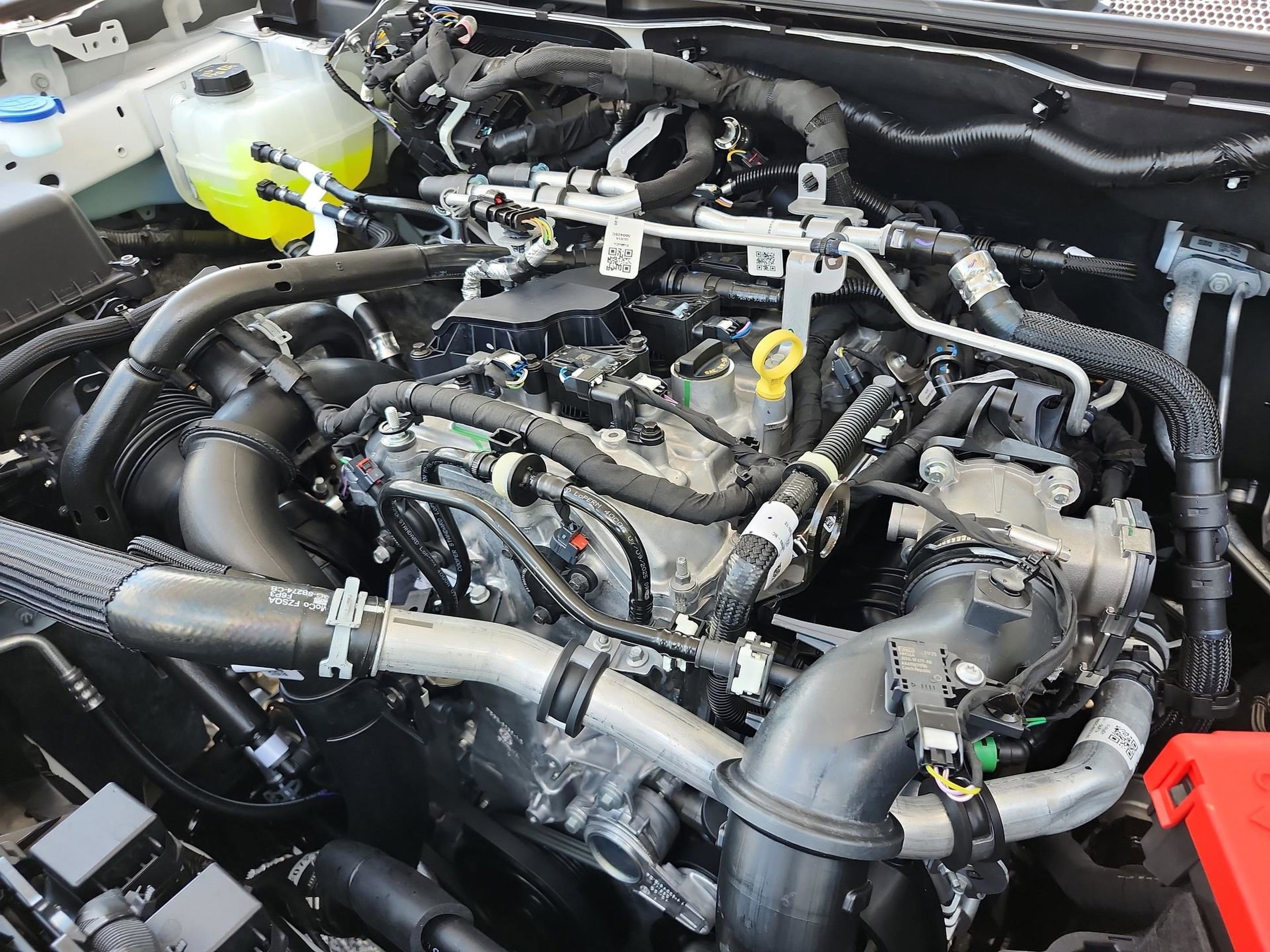 New 2025 Ford Ranger XLT w/ Equipment Group 301A High image 16