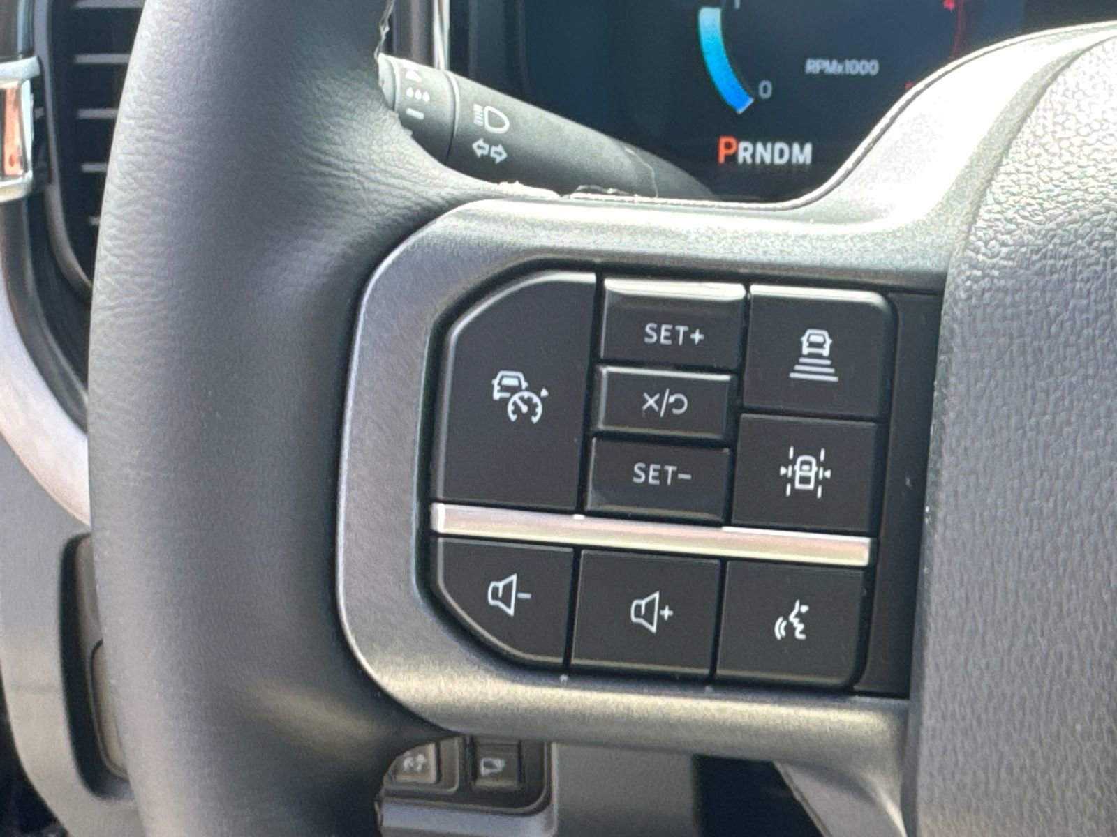 New 2026 Ford F250 Lariat w/ Black Appearance Package image 26