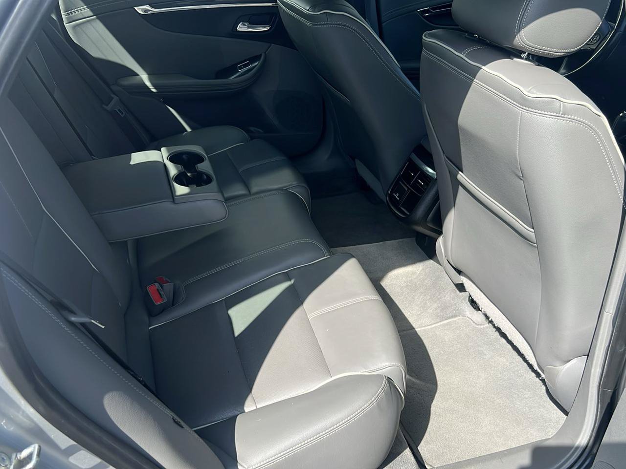 Used 2016 Chevrolet Impala LTZ FWD image 13