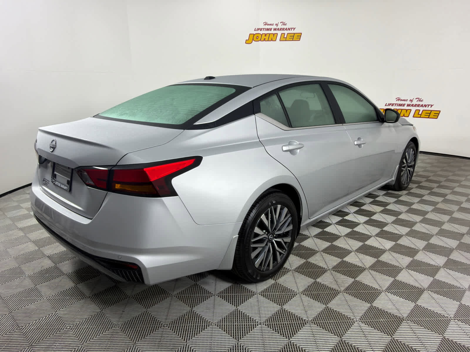 New 2026 Nissan Altima 2.5 SV image 6