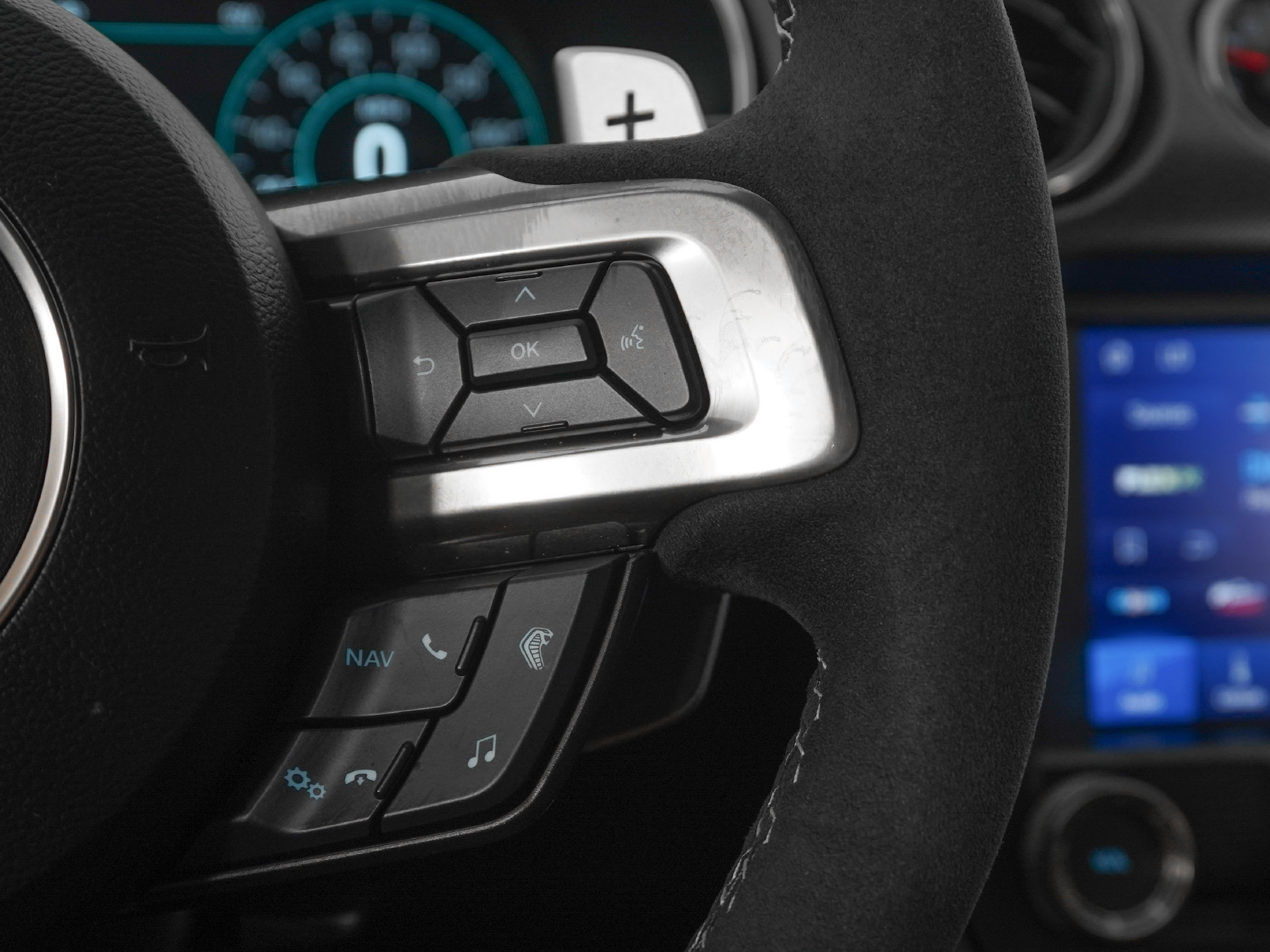 Used 2022 Ford Mustang Shelby GT500 w/ Technology Package RWD image 20