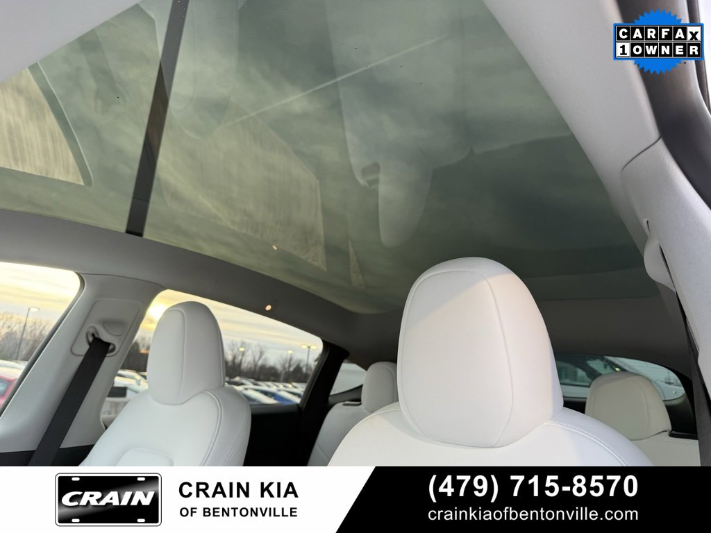 Used 2024 Tesla Model Y Performance image 17