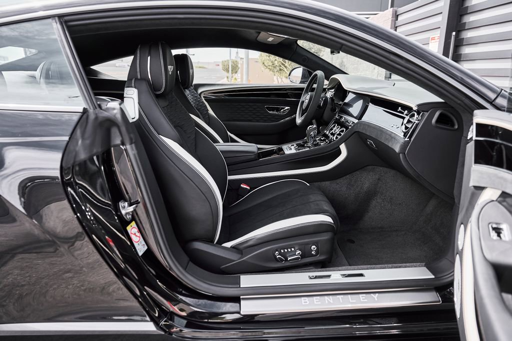 Used 2025 Bentley Continental GT Speed AWD/4WD image 22