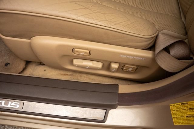 Used 2006 Lexus LS 430 RWD image 18