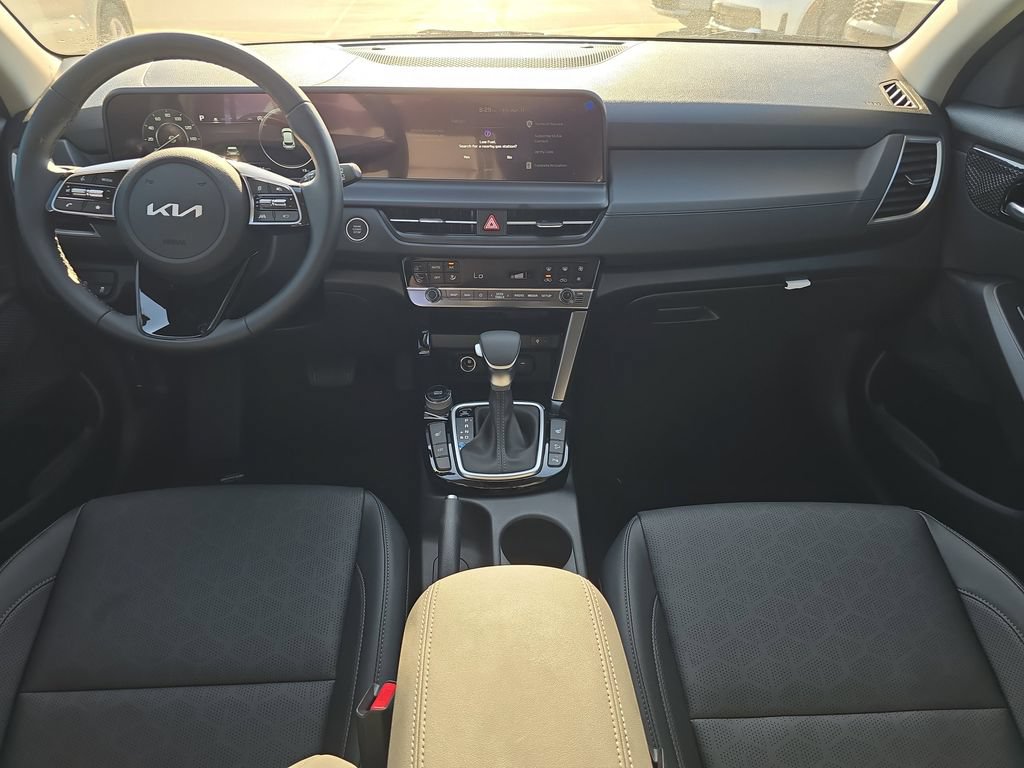 New 2026 Kia Seltos EX FWD image 12