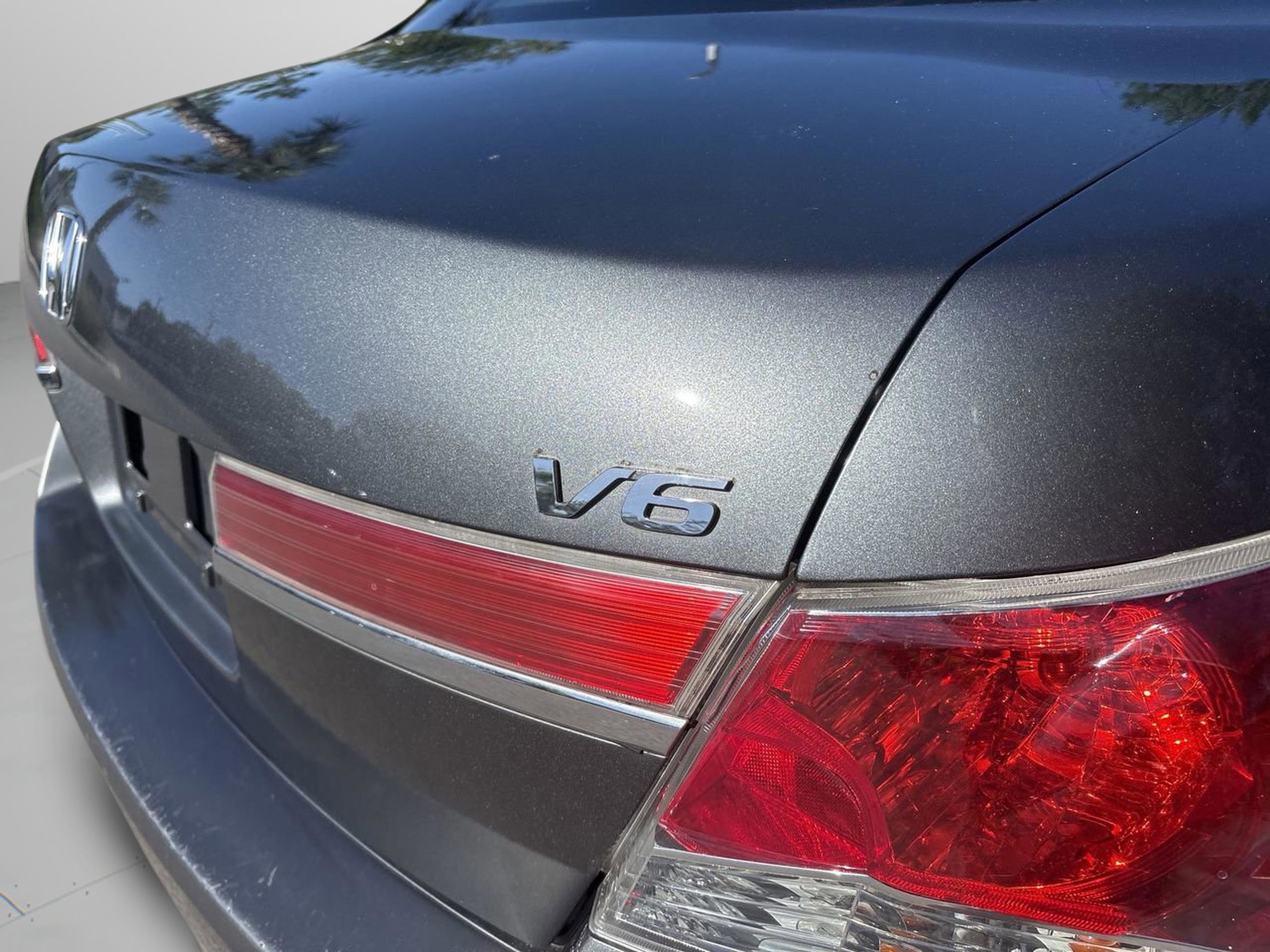 Used 2012 Honda Accord EX-L image 30