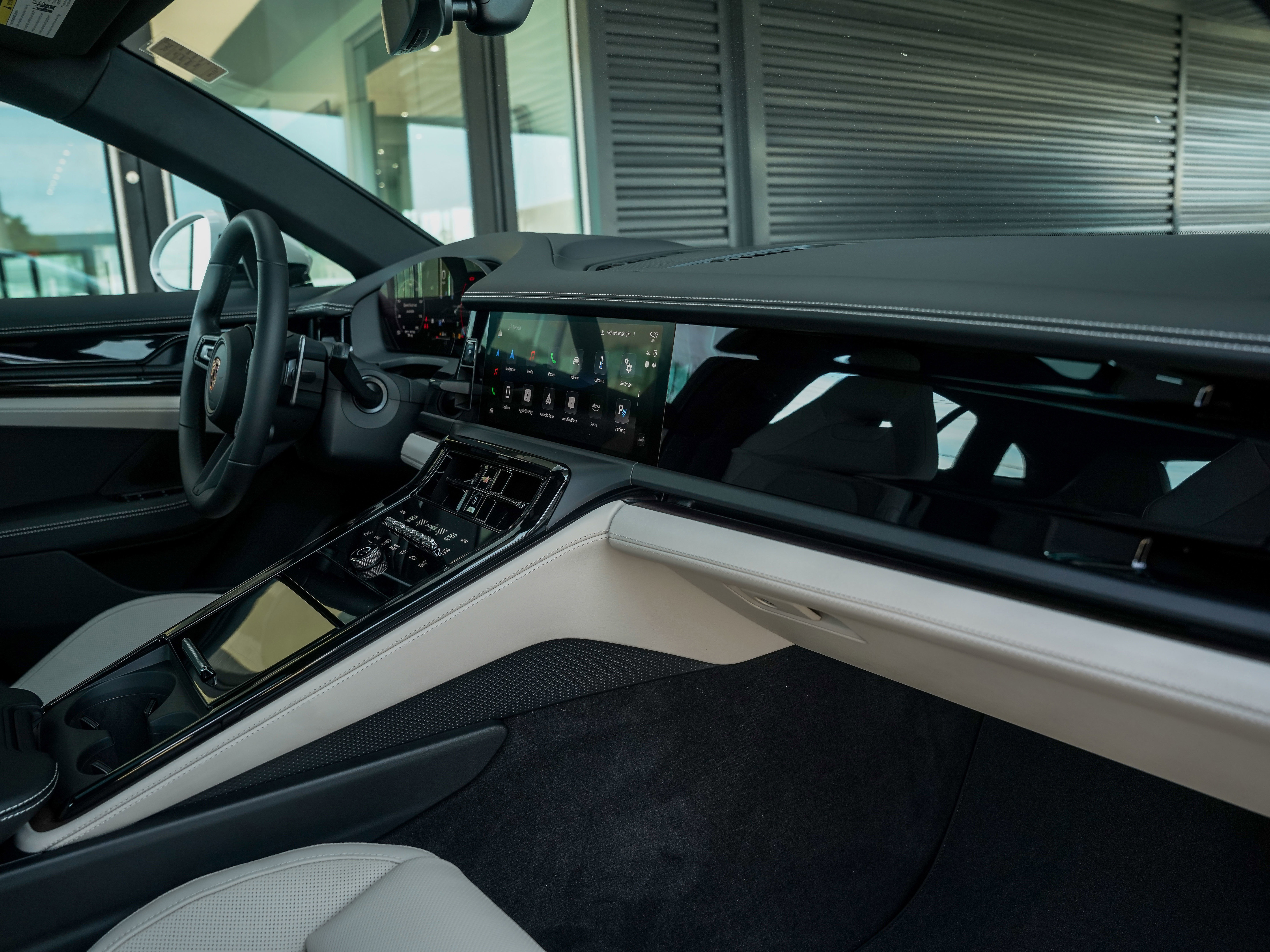 New 2026 Porsche Panamera image 32