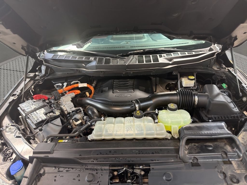 Used 2021 Ford F150 Limited AWD/4WD image 29
