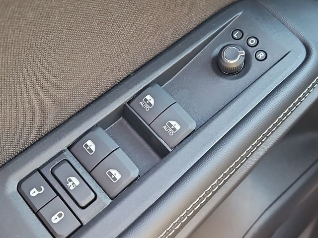 New 2026 Jeep Cherokee Laredo AWD/4WD image 23