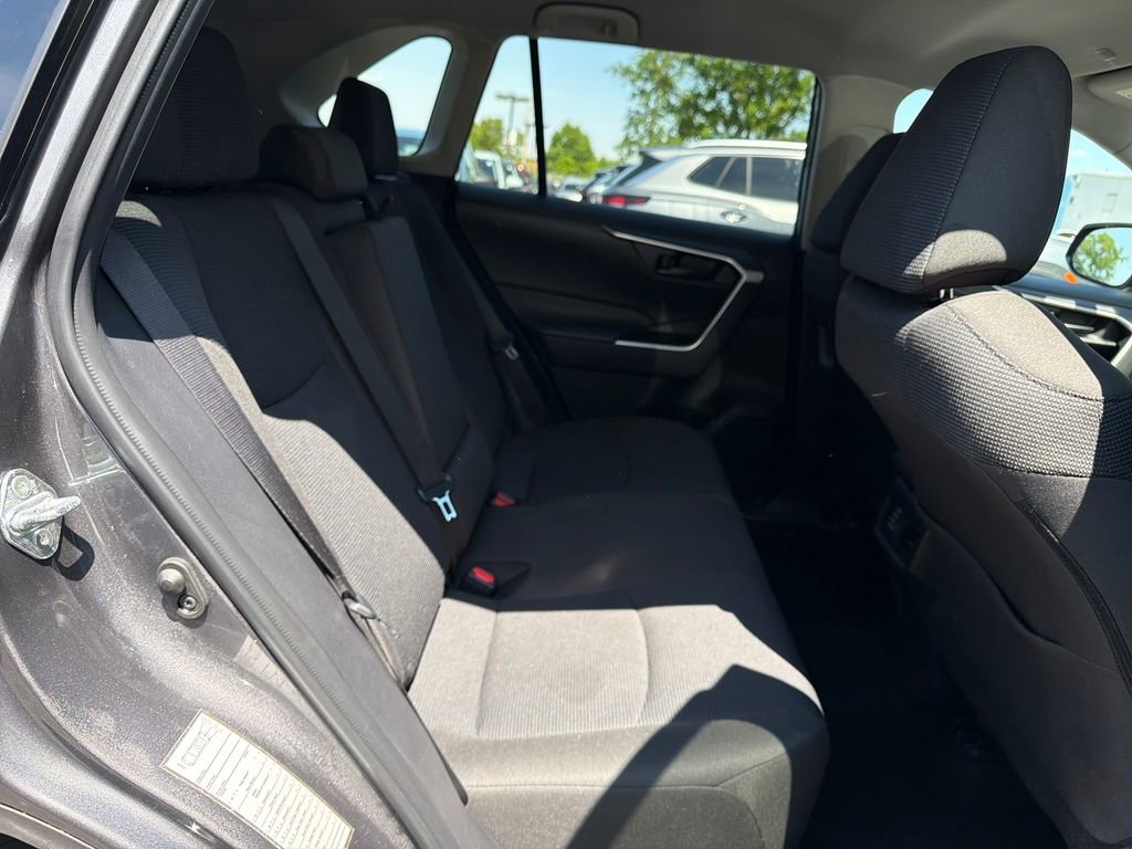 Used 2025 Toyota RAV4 LE FWD image 47