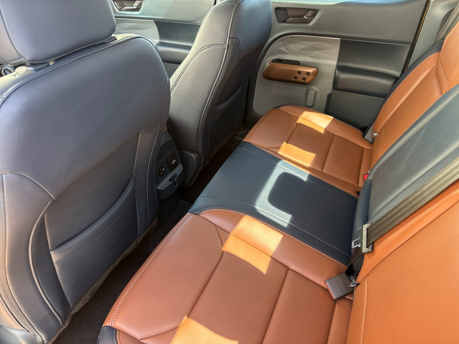 Used 2023 Ford Maverick Lariat w/ Lariat Luxury Package image 13
