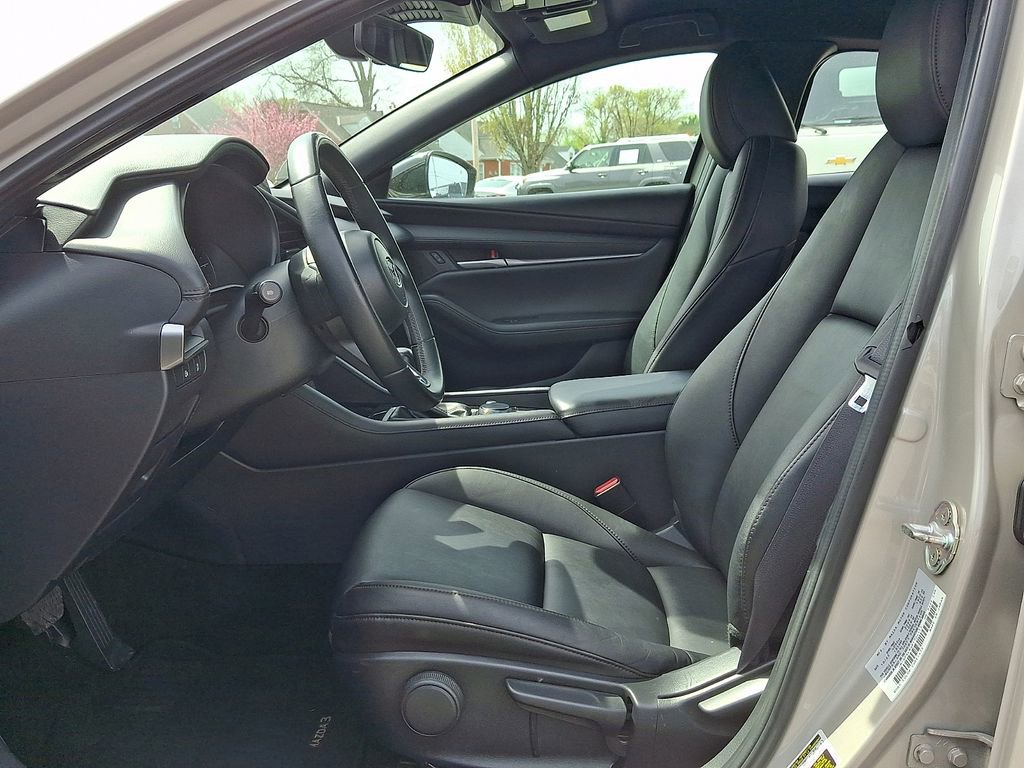Used 2024 MAZDA MAZDA3 s FWD image 15