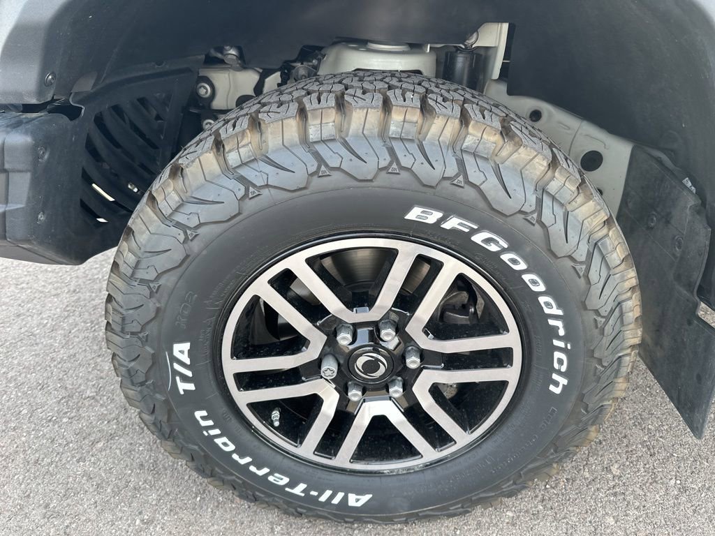 Used 2024 INEOS Grenadier Fieldmaster Edition image 14