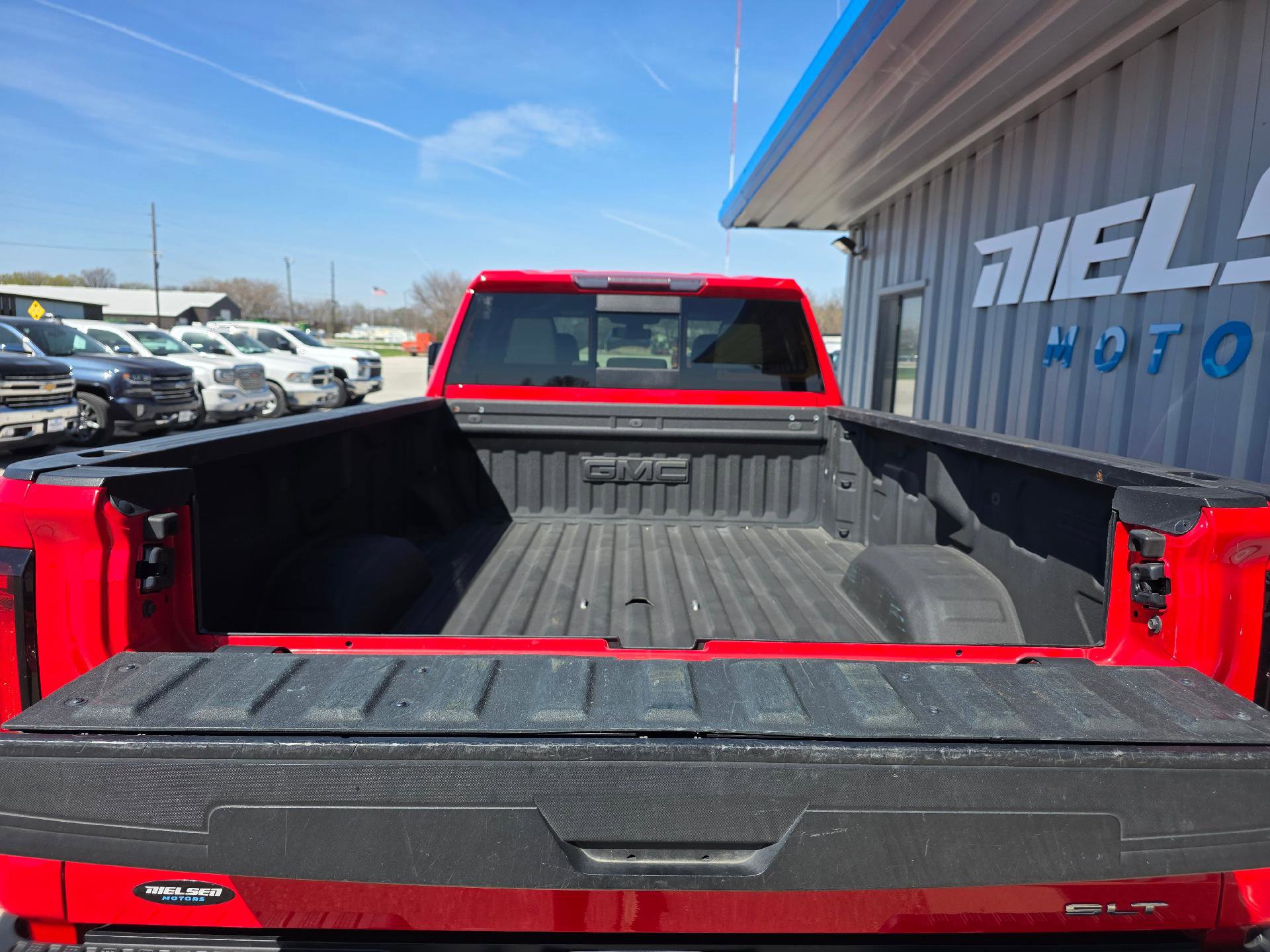 Used 2020 GMC Sierra 2500 SLT w/ SLT Convenience Package AWD/4WD image 8