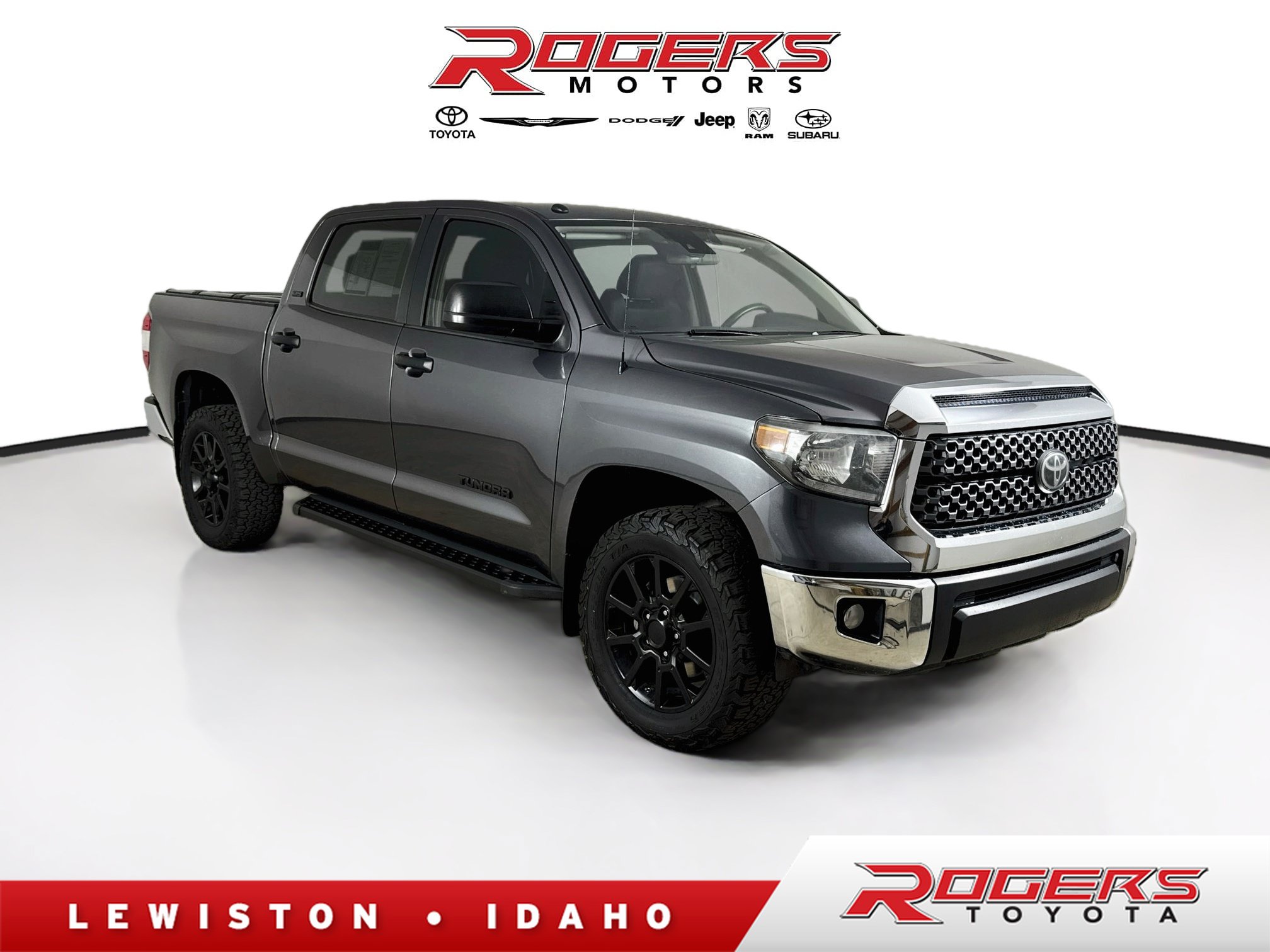 Used 2018 Toyota Tundra SR5 AWD/4WD image 1
