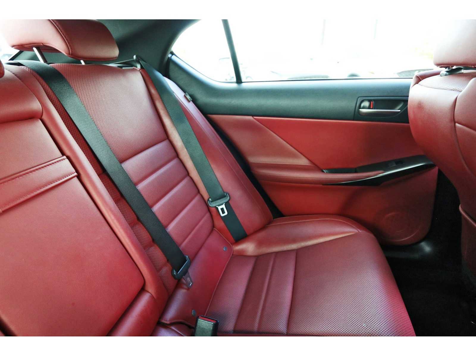 Used 2023 Lexus IS 350 F Sport image 10